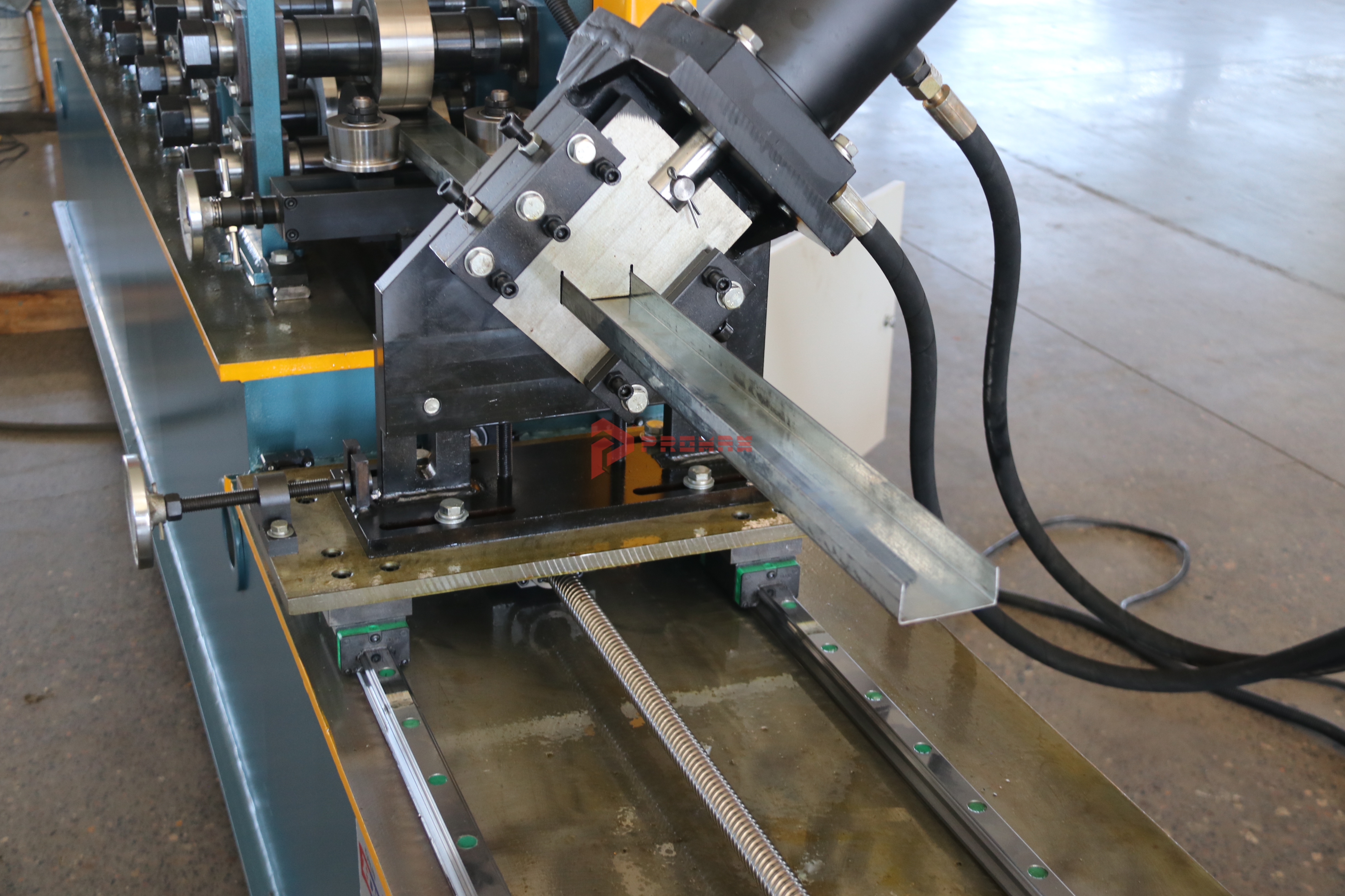 steel stud manufacturing equipment